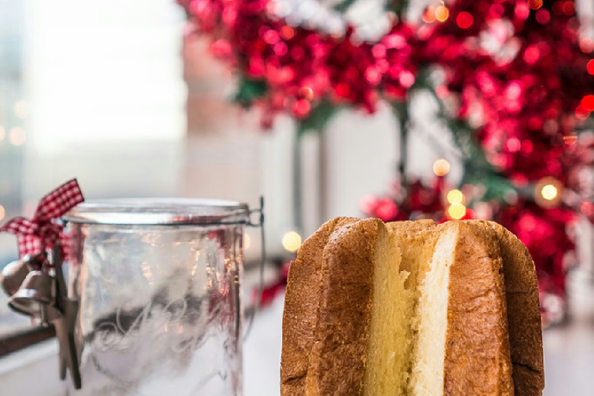 Pandoro vegano soffice e fragrante: la ricetta perfetta per feste leggere e gustose